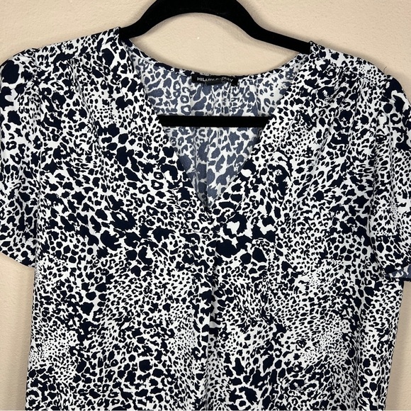 MEDIUM HILARY RADLEY LEOPARD PRINT BLOUSE ANIMAL SHORT SLEEVE LIGHTWEIGHT - Picture 2 of 11